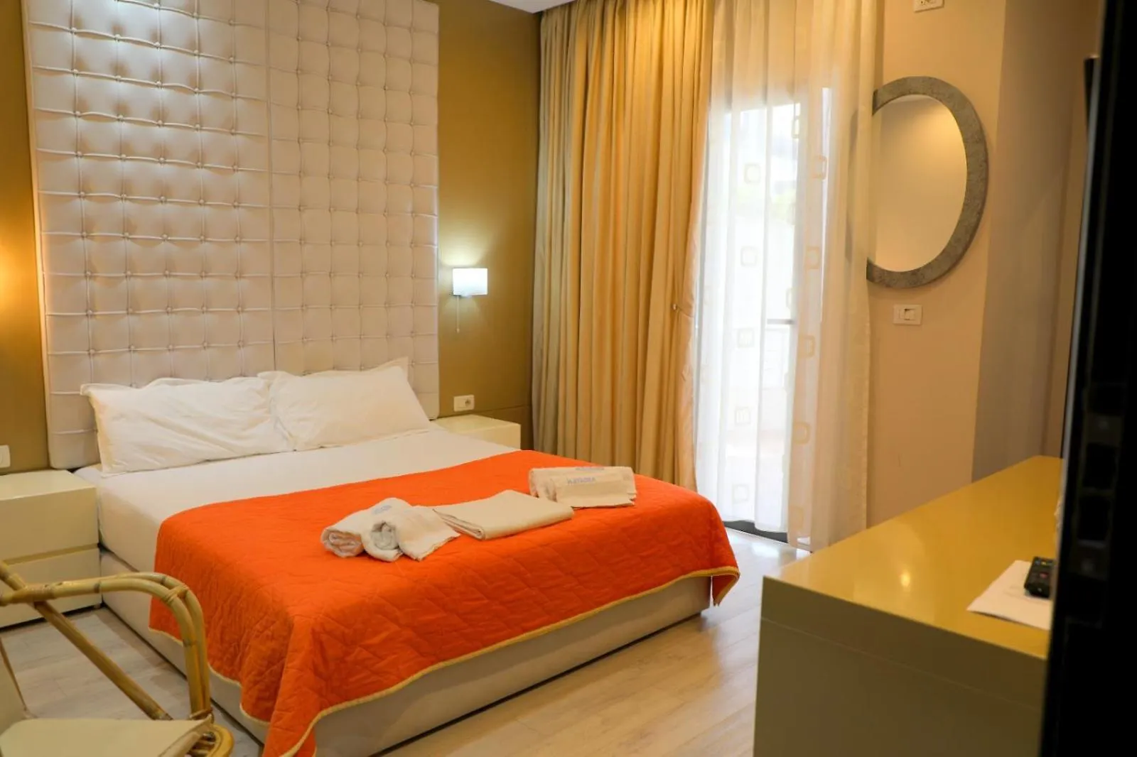 ****  Hotel Strora Sarandë Albánie